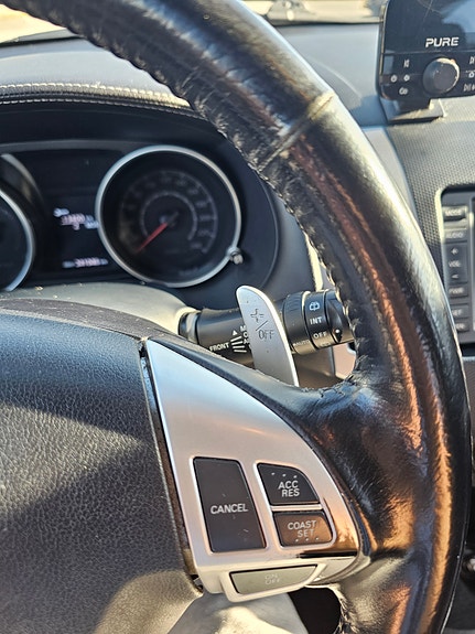 Mitsubishi Outlander 15 of 30