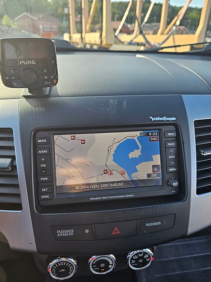 Mitsubishi Outlander 22 of 30