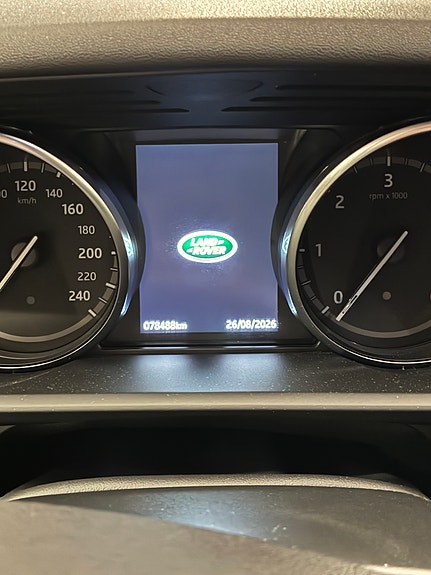 Land Rover Discovery 16 of 17