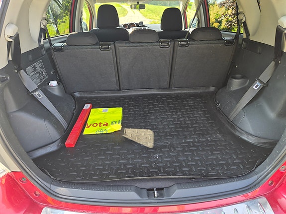 Toyota Verso 5 of 9