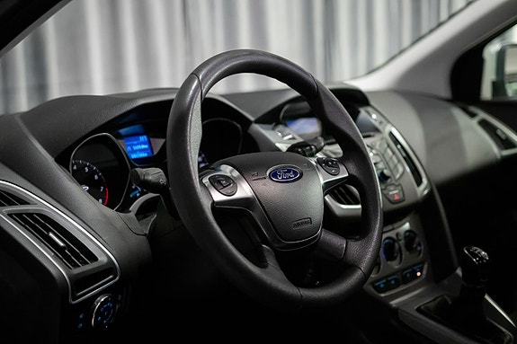 Ford Focus 30 of 30