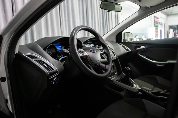 Ford Focus 23 of 30
