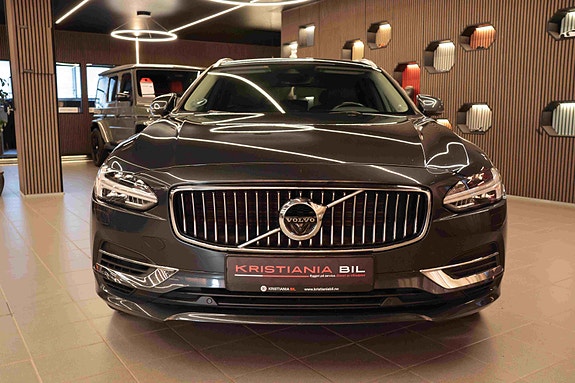 Volvo V90 4 of 30
