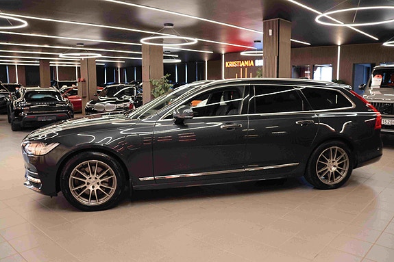 Volvo V90 6 of 30