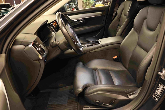 Volvo V90 22 of 30