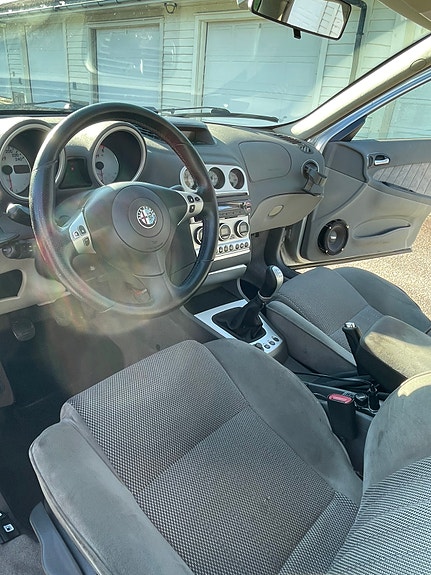 Alfa Romeo 156 14 of 22