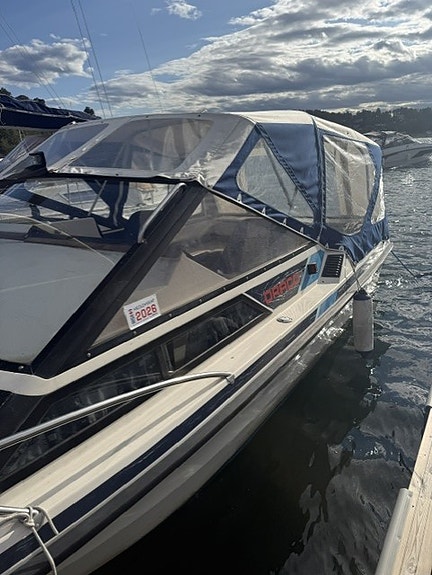 Draco 2300 Suncab 1987 – Volvo Penta 200 hk 6 of 13