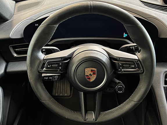 Porsche Taycan 4 22 of 30