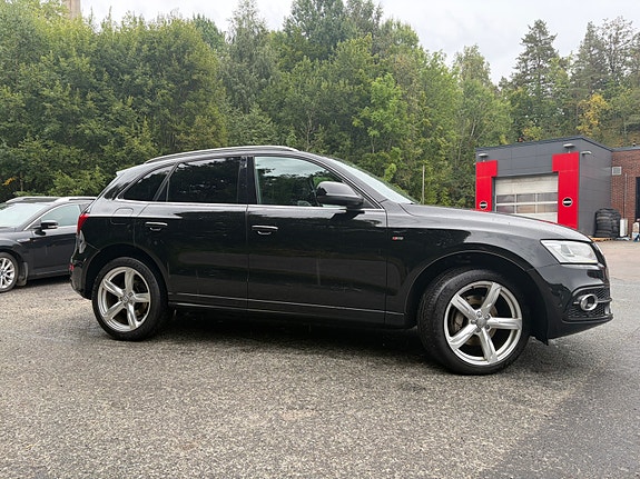Audi Q5 4 of 30