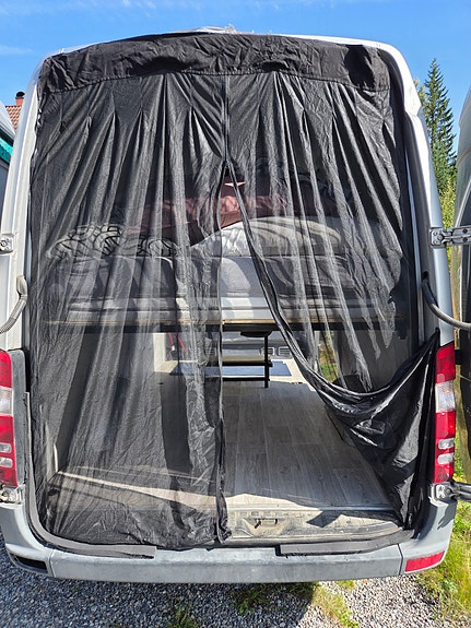 Mercedes-Benz 316 cdi 16 of 23