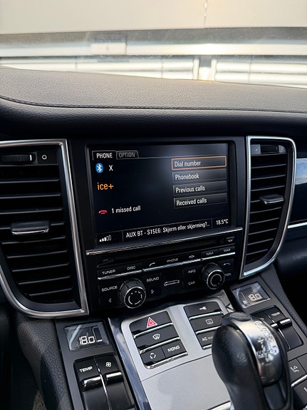 Porsche Panamera 4 21 of 30