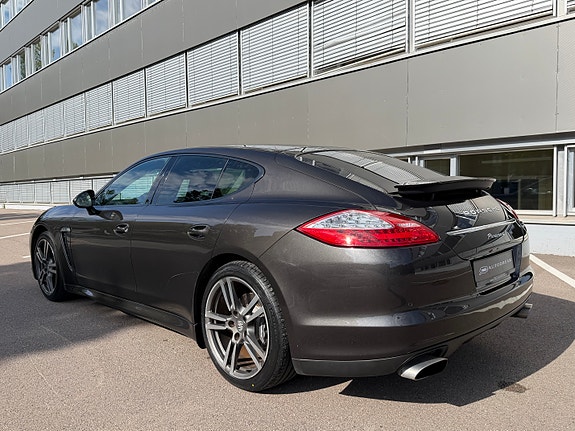 Porsche Panamera 4 6 of 30