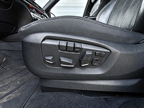 BMW X5 22 of 30