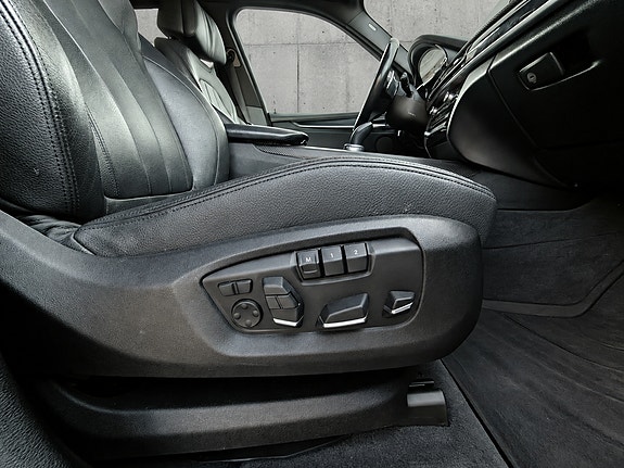 BMW X5 23 of 30