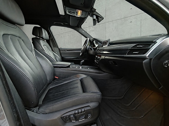 BMW X5 21 of 30