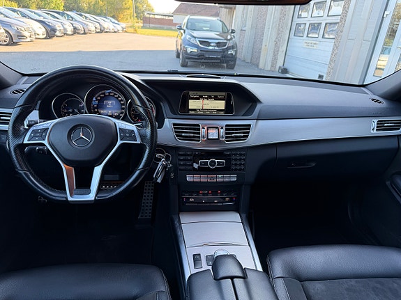 Mercedes-Benz E250 d 15 of 29