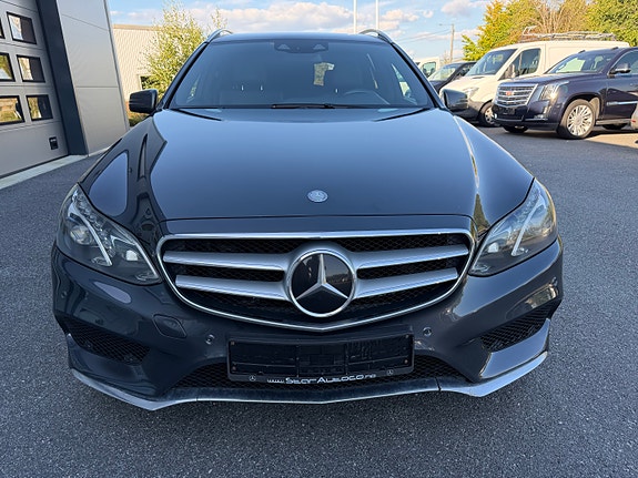 Mercedes-Benz E250 d 3 of 29