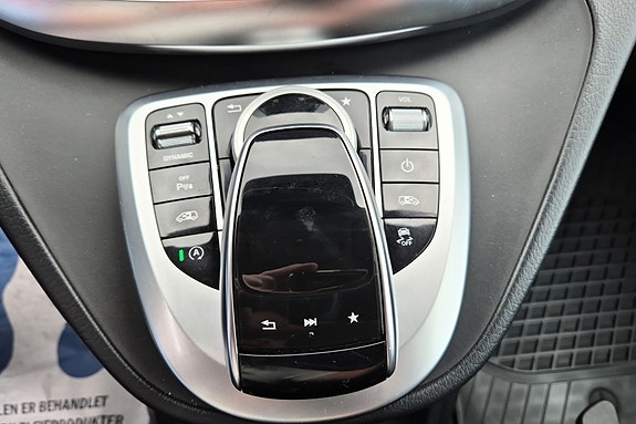 Mercedes-Benz V250 d 18 of 20