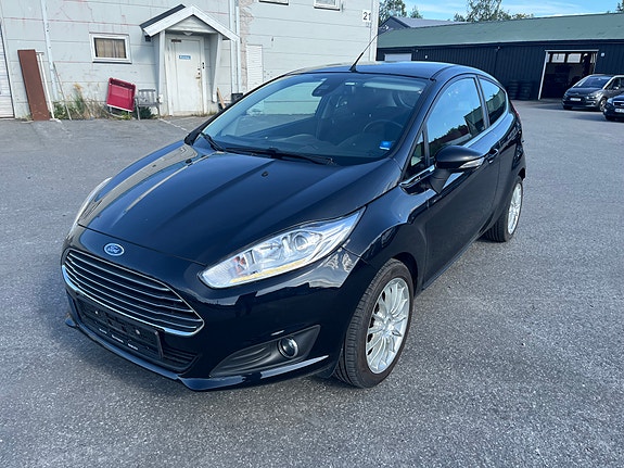 Ford Fiesta 2 of 25