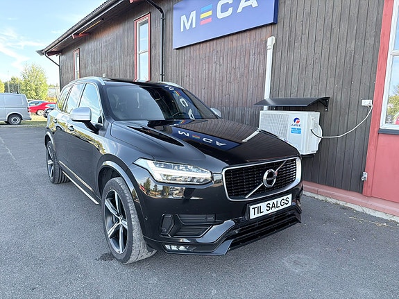 Volvo XC90 16 of 30
