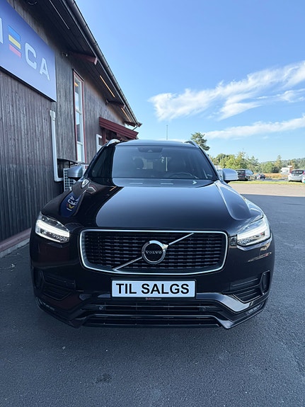 Volvo XC90 17 of 30