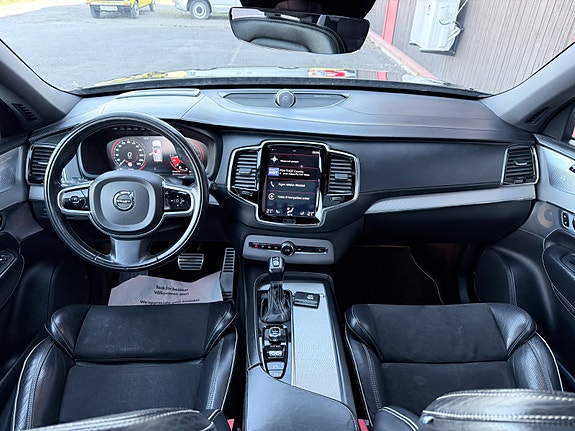 Volvo XC90 22 of 30