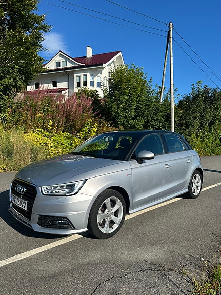 Audi A1 3 of 26