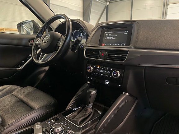 Mazda CX-5 9 of 24