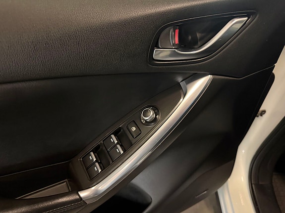 Mazda CX-5 12 of 24