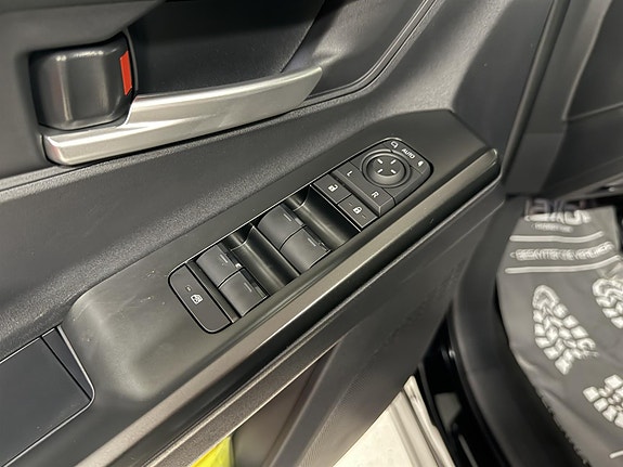Subaru Solterra 19 of 27