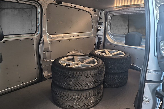 Mercedes-Benz Vito 119 11 of 20