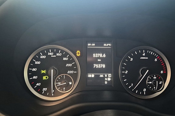 Mercedes-Benz Vito 119 13 of 20