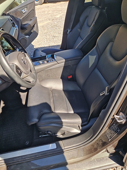 Volvo V60 13 of 19