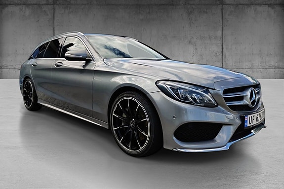Mercedes-Benz C250 2 of 8
