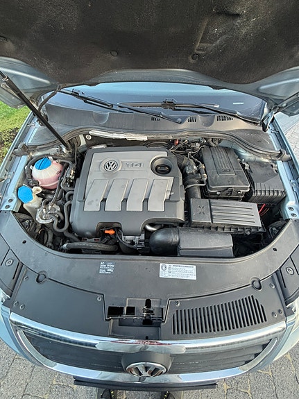 Volkswagen Passat 7 of 8