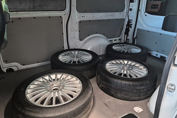 Mercedes-Benz Vito 119 11 of 20