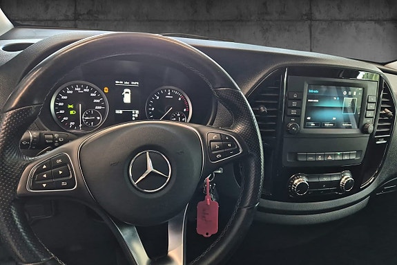 Mercedes-Benz Vito 119 13 of 20
