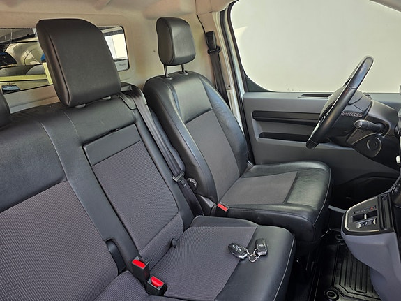 Toyota Proace 23 of 30