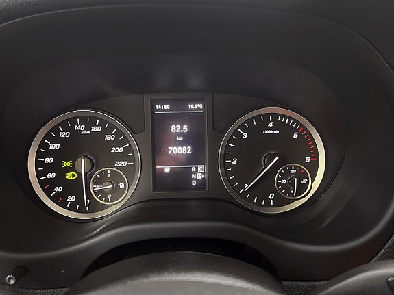 Mercedes-Benz Vito 119 14 of 20
