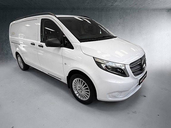 Mercedes-Benz Vito 119 2 of 20