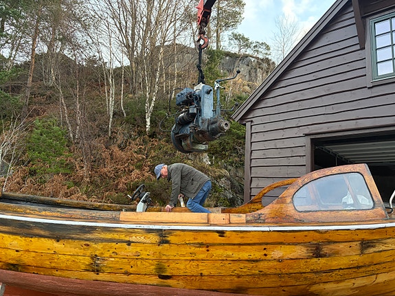 Flott trebåt gies bort 2 of 3