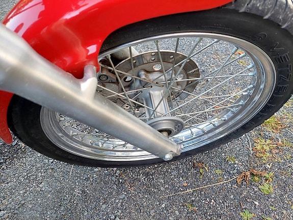 Honda CA 125 Rebel 9 of 14