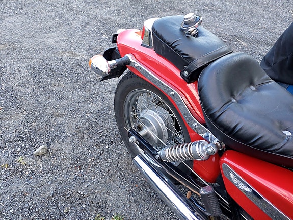 Honda CA 125 Rebel 4 of 14
