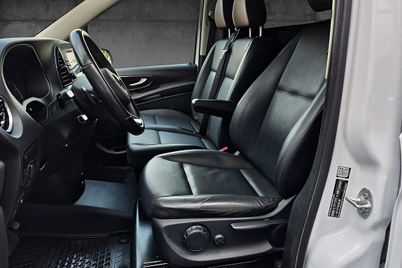 Mercedes-Benz Vito 119 9 of 20