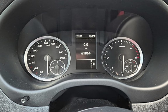Mercedes-Benz Vito 119 14 of 20