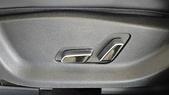 BYD Seal U 11 of 30