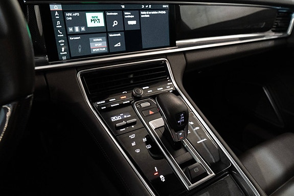 Porsche Panamera 20 of 30