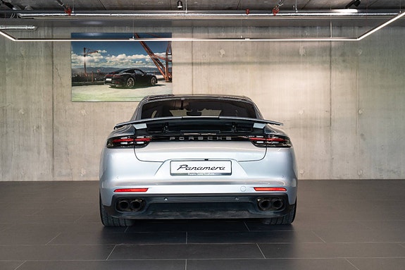 Porsche Panamera 11 of 30