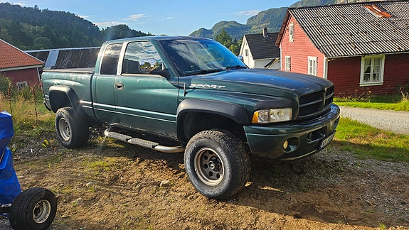 Dodge RAM 6 of 30