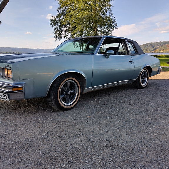 Pontiac Grand Prix 5 of 8